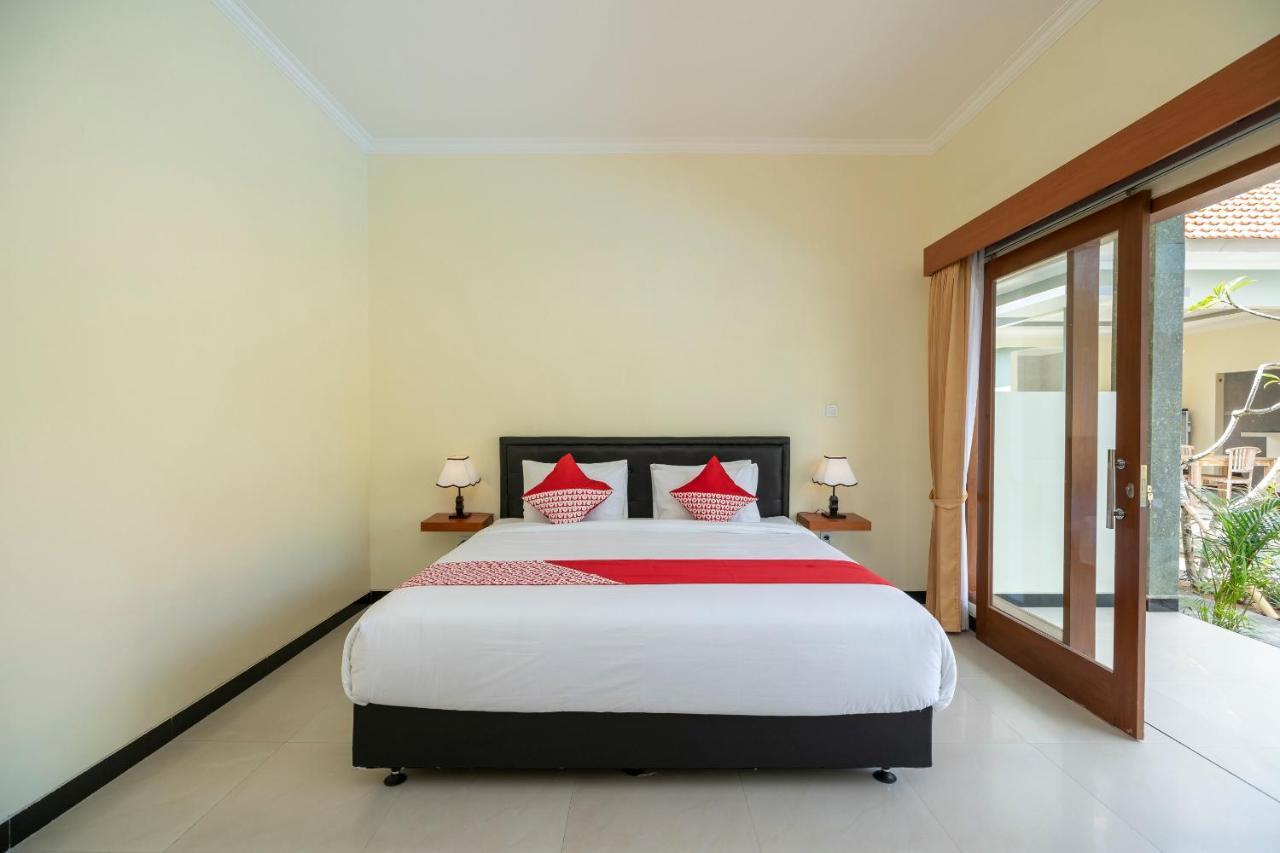 Oyo 912 Pondok Garden Bali Guesthouse Нуса Дуа Екстериор снимка