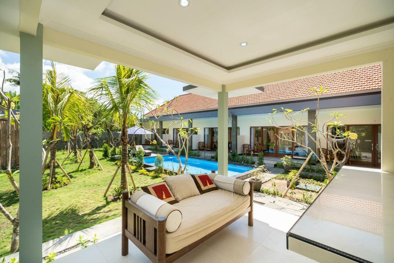 Oyo 912 Pondok Garden Bali Guesthouse Нуса Дуа Екстериор снимка